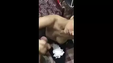 Sexy Pakistani Model Giving Nice Handjob