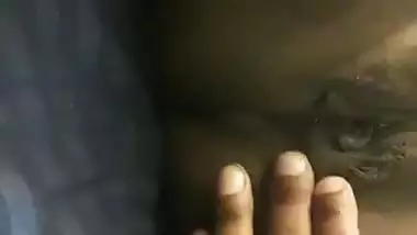 Big boob aunty sucks lover’s dick in desi MMS