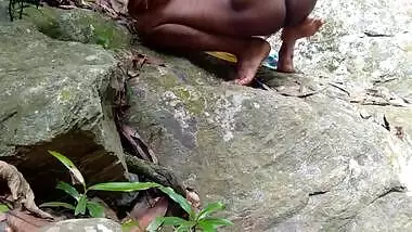 Mom Risky Outdoor Fucked By Stranger During Bath In River Public Sex