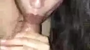 Delhi girl hardcore blowjob and drinking cum