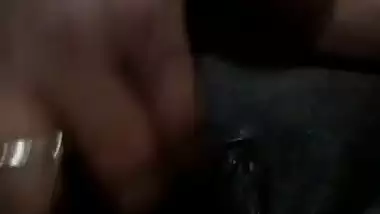 Tamil aunty sex teasing black pussy viral MMS