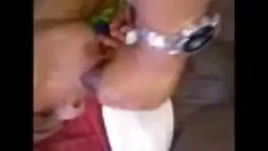 Desi mallu aunty hot blowjob in car