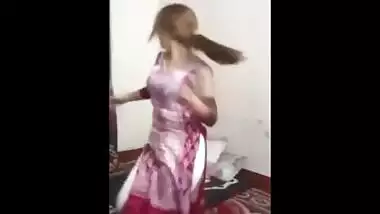 Bangladeshi hot girl arabian dancing
