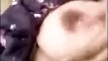 Sexy Desi Girl Leaked Video Call Clip