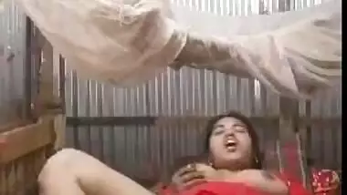 Big-assed Desi whore spreads legs to rub her twat for XXX video