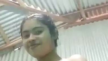 Village girl after bath asking sorry in nude MMS