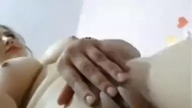 Beautiful Desi Bhabi nude show on selfie cam