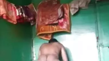 Village Desi XXX aunty loves riding her husband’s cock MMS