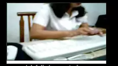 Girl On Sneak View Tits