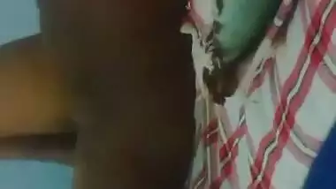 Indian Hot Aunty Pussy licking and fingering live show