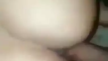 Hot xxx desi chudai of a big ass lady in the doggy style