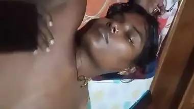 Village Desi XXX wife gets her boobs pressed by hubby while sleeping MMS